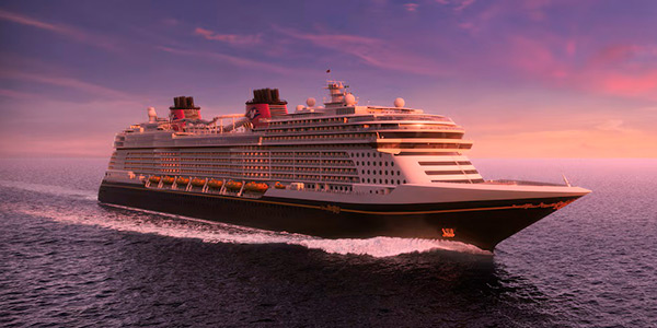 Un Viaje Inaugural Épico con Héroes y Villanos Disney